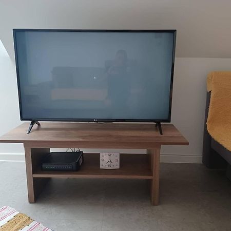 גיור Atkacs Home מראה חיצוני תמונה